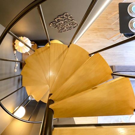 Coutinho Apartment - Modern Ap In The City Centre With Balcony Віана-ду-Каштелу Екстер'єр фото